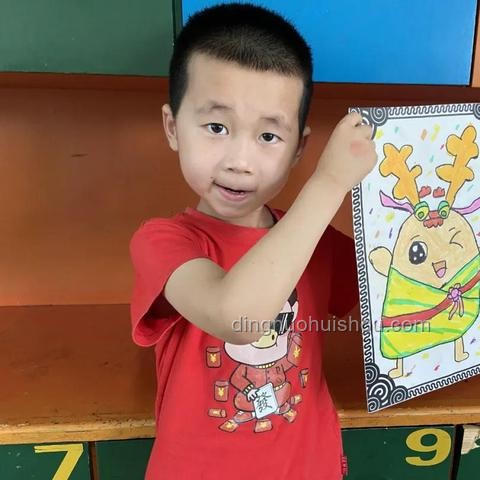 **为一场龙舟赴一座城，激荡水上的热血青春**